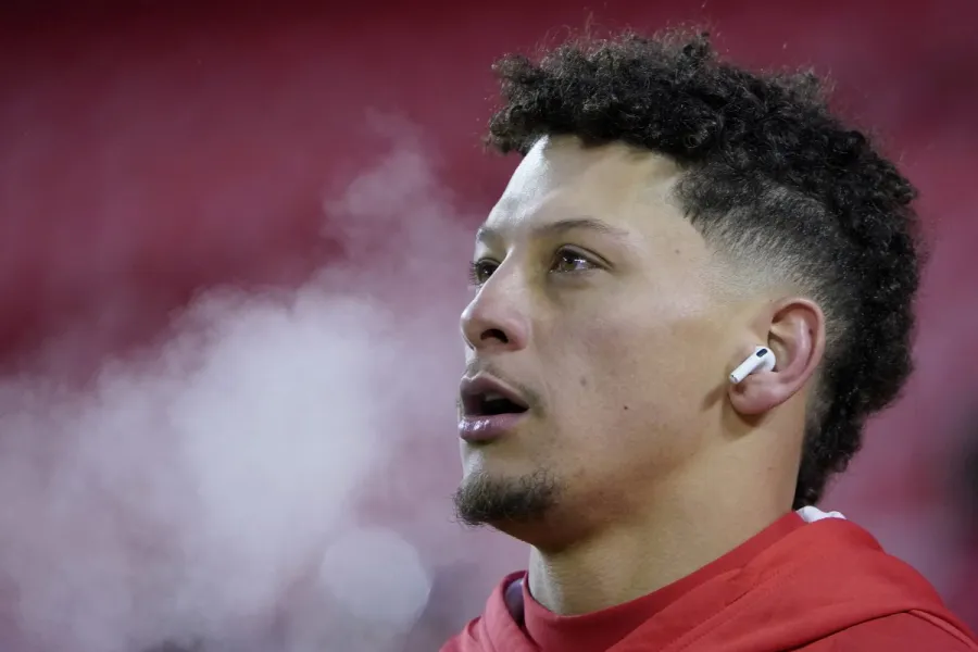 JUST NOW: Recently, Patrick Mahomes signed a massive deal with the Detroit Lions and…