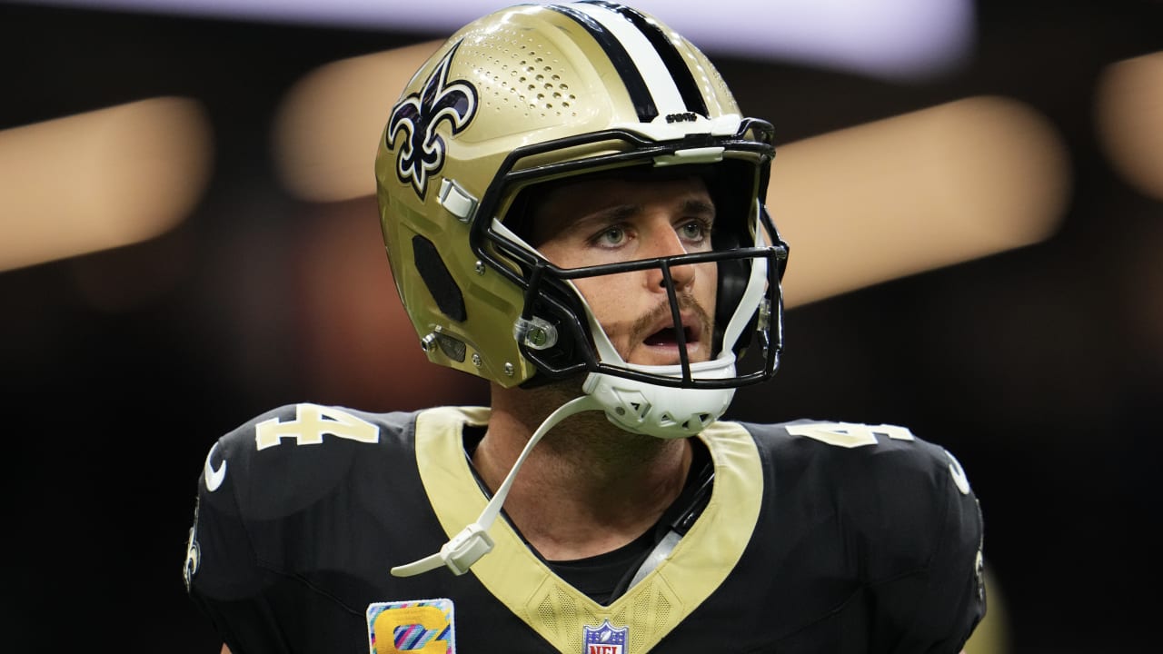 Breaking News: Derek Carr new orleans saints quarterback just announced his departure due to…