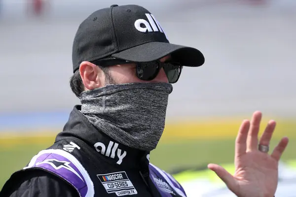 SHOCKING NEWS: Just in: The End of an Era, the Nascar word hard, another driver retiring for…