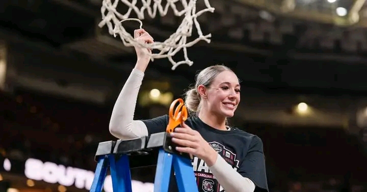DEAL ACCEPTED: The University of South Carolina basketball program has reached a major milestone with the announcement that Chloe kitts has been honored MVP. This honour, which is given weekly to the best player in the country, honours Chloe’s exceptional on-court accomplishments and establishes her as one of college basketball’s best players…Read full story…