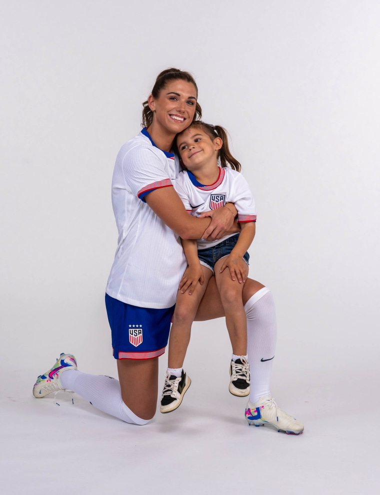 Alex Morgan’s Pregnancy Announcement and Absence from the Tournament: A Look at Her Career and Impact…