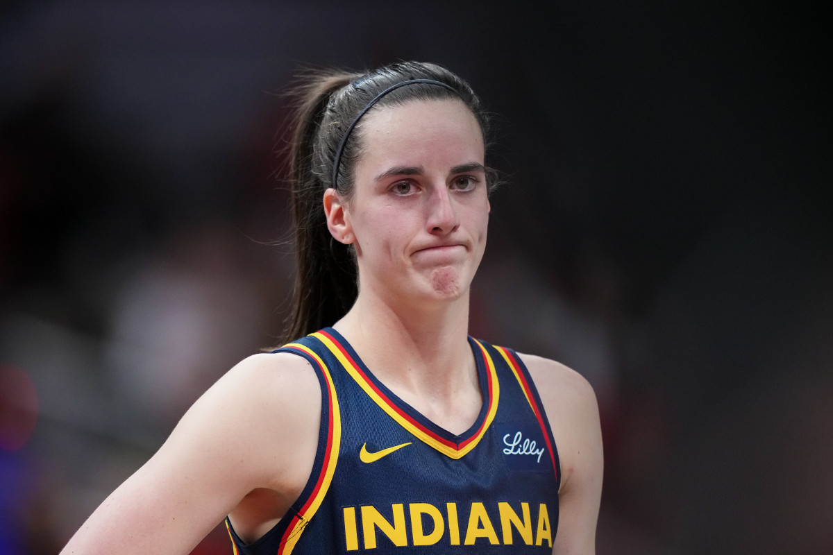 Heartbreaking: Caitlin Clark Left Heartbroken After Tragic News Hits the Sports World at…